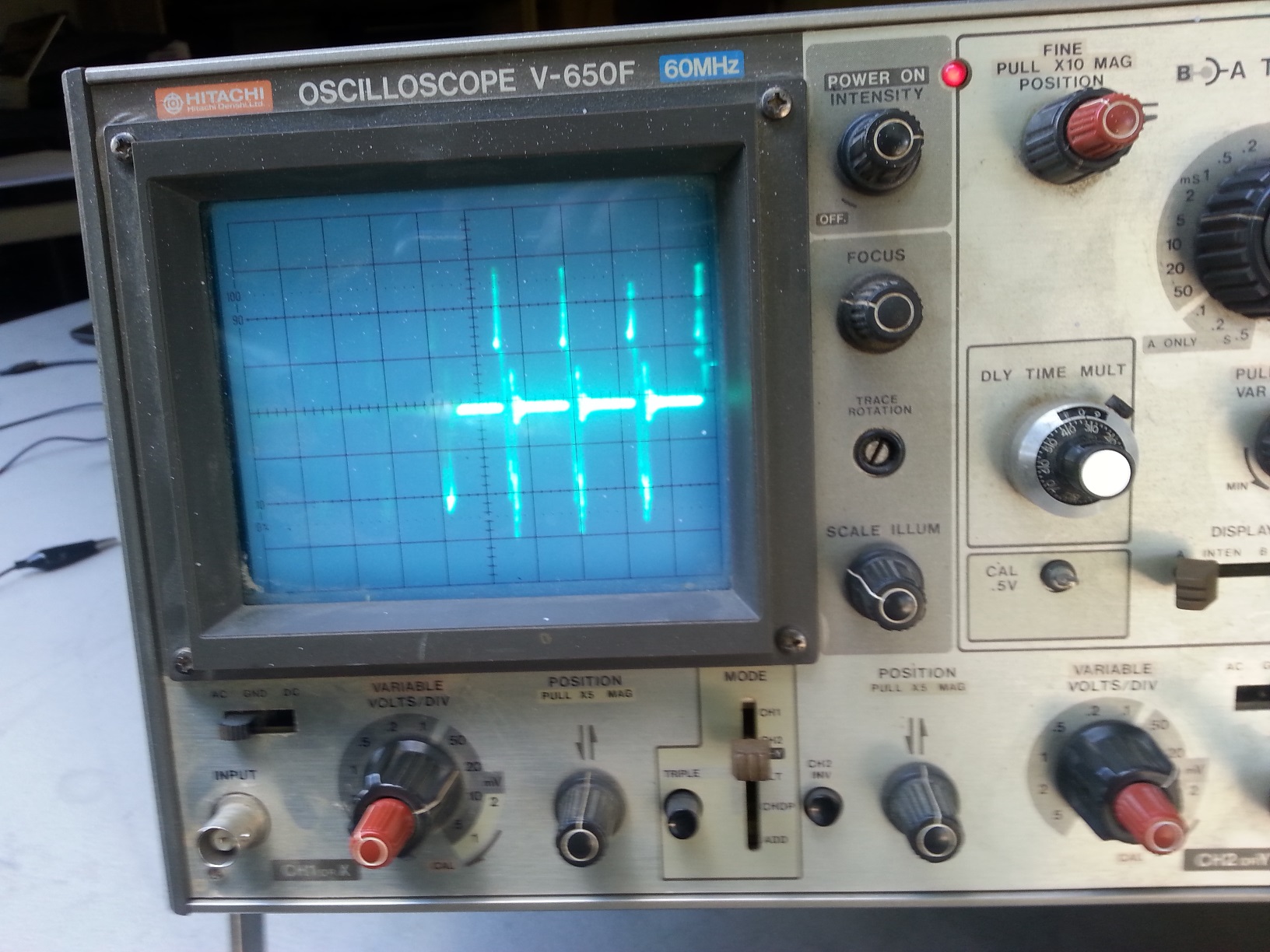Noninvasive oscilloscope ignition diagnostics like a professional